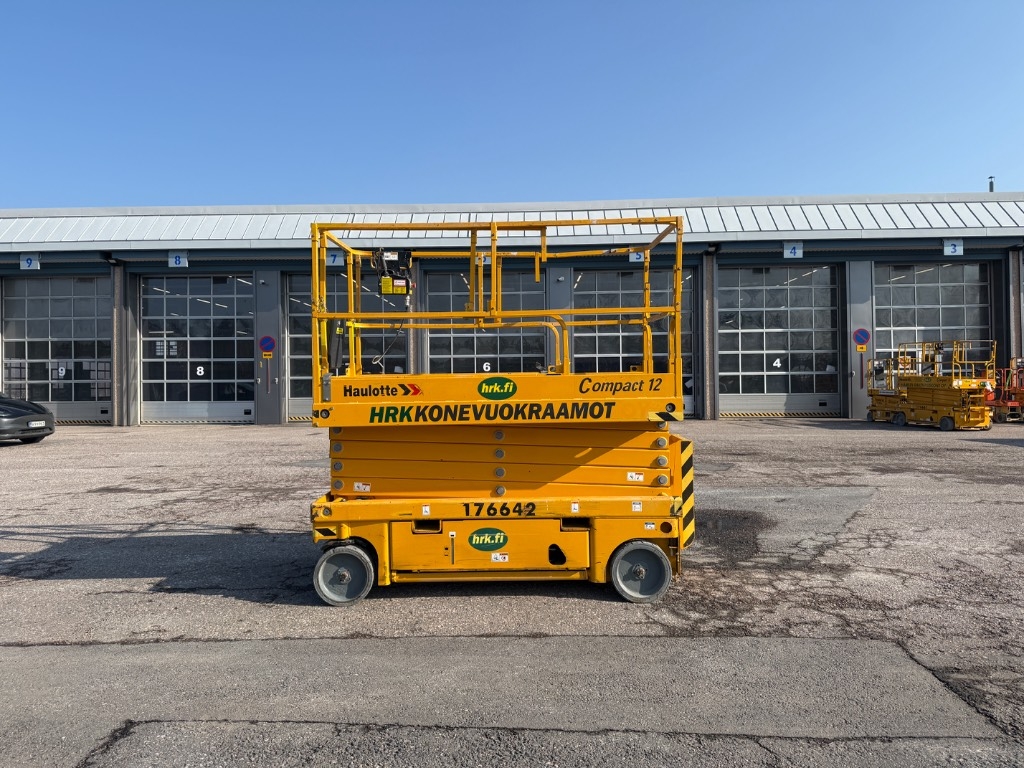 Haulotte Compact 12