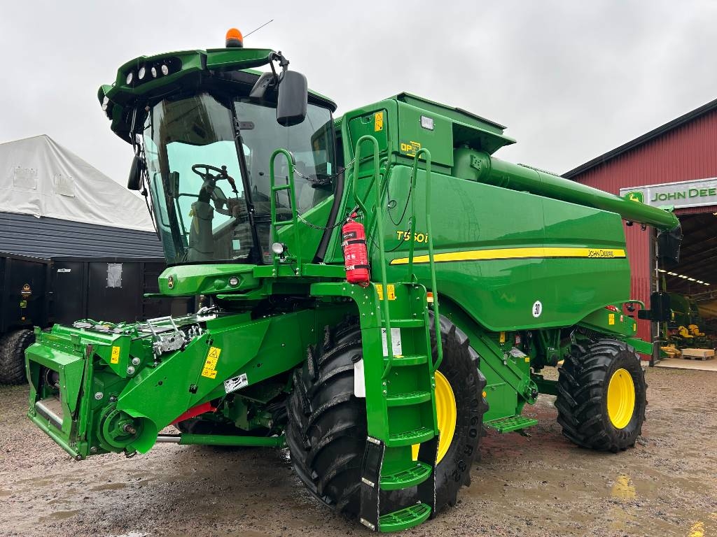 John Deere T560 i