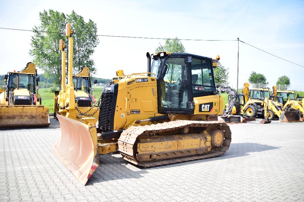 CAT D 5 K 2 LGP CAT D6 CAT D5