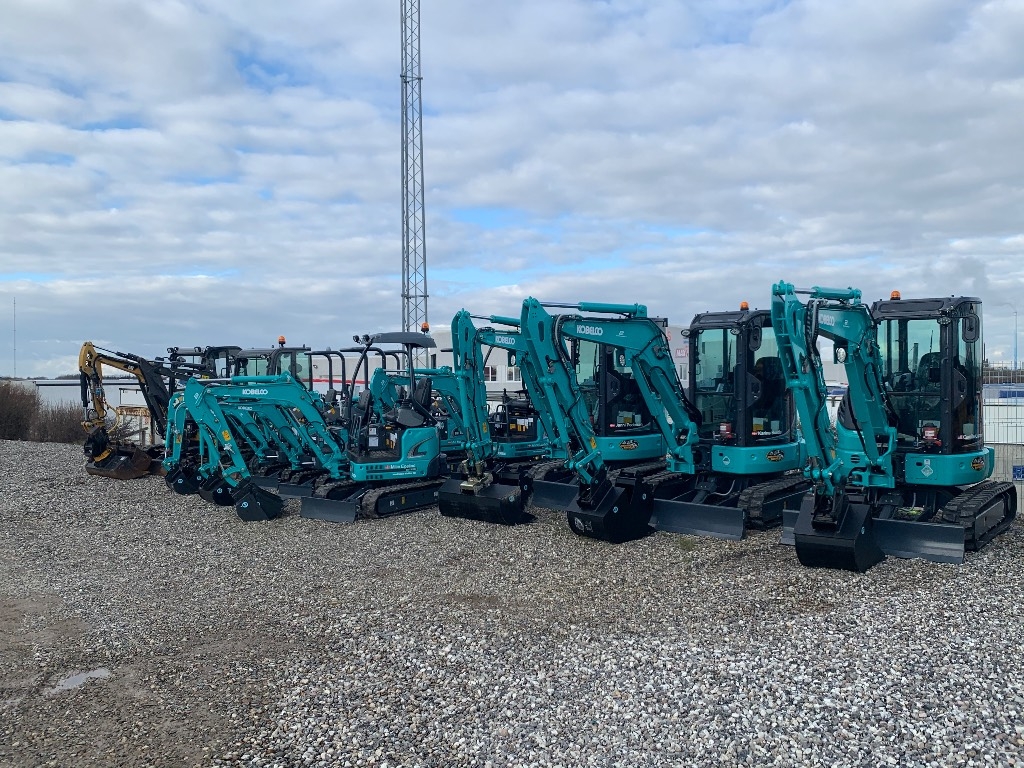 Kobelco SK 17 SR-3E