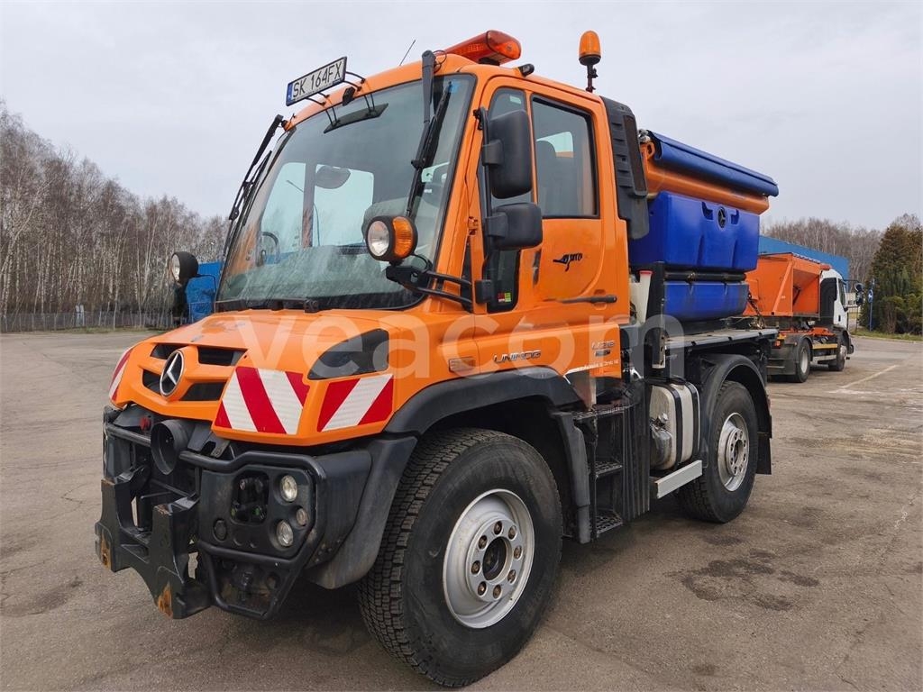 Mercedes-Benz UNIMOG U 218 4X4