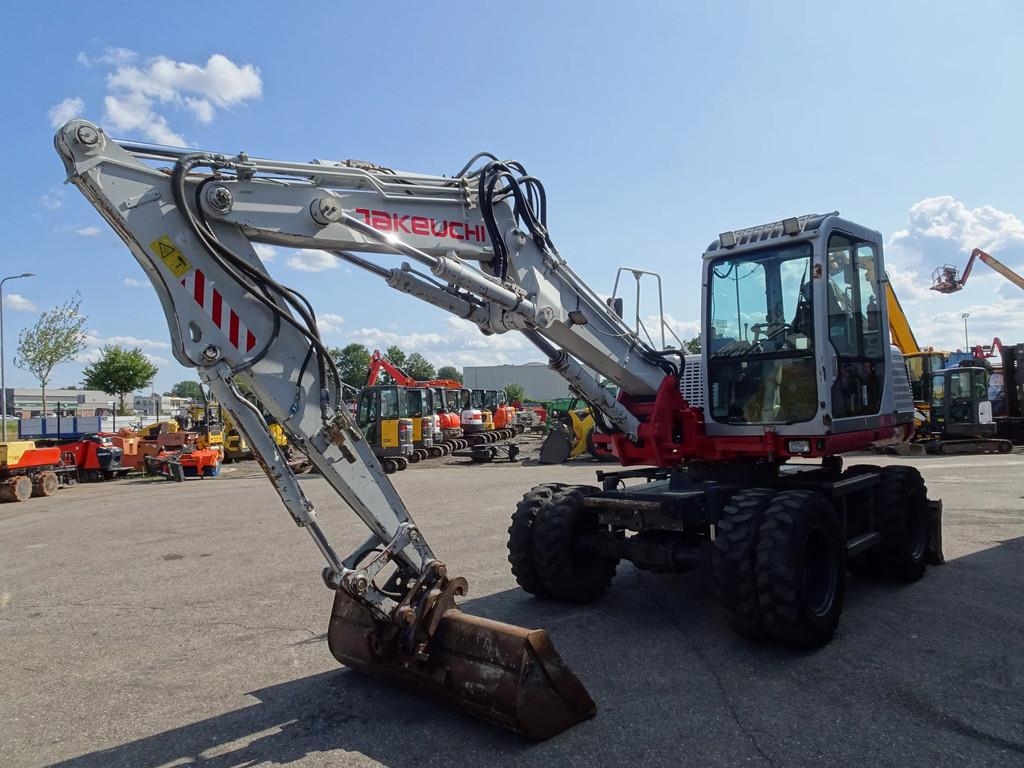 Takeuchi TB175W