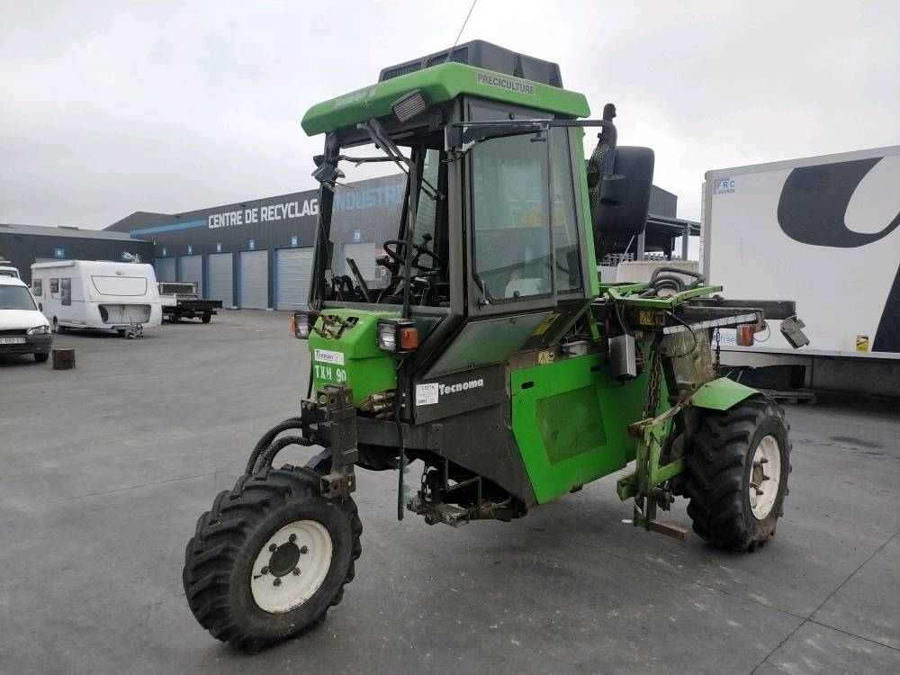 Tecnoma TXH 90