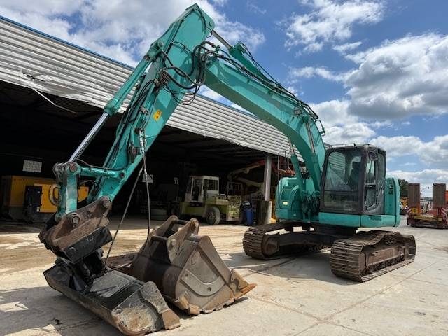 Kobelco SK 230