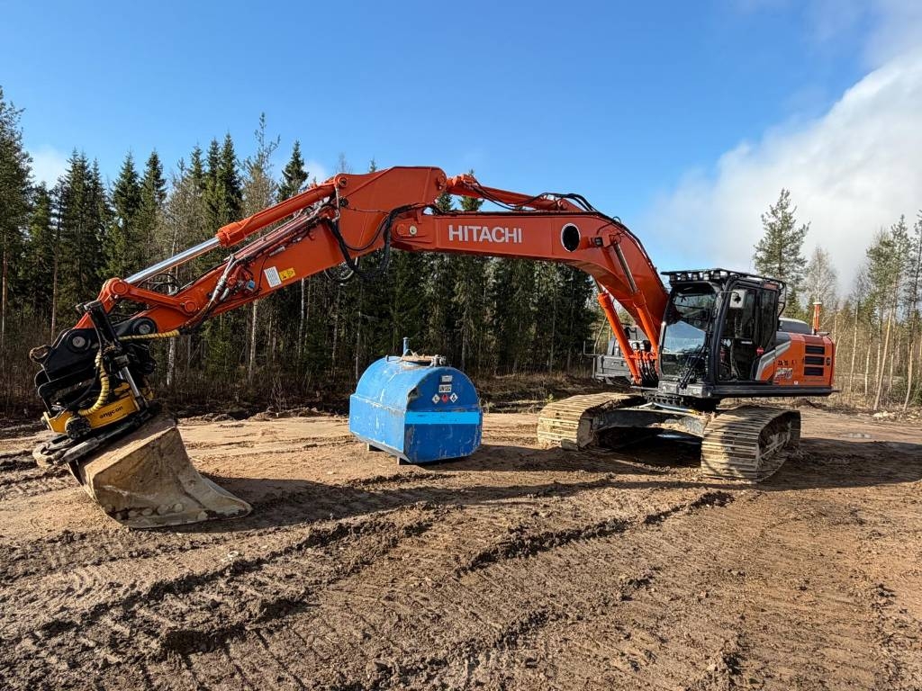 Hitachi ZX 250 LC-7