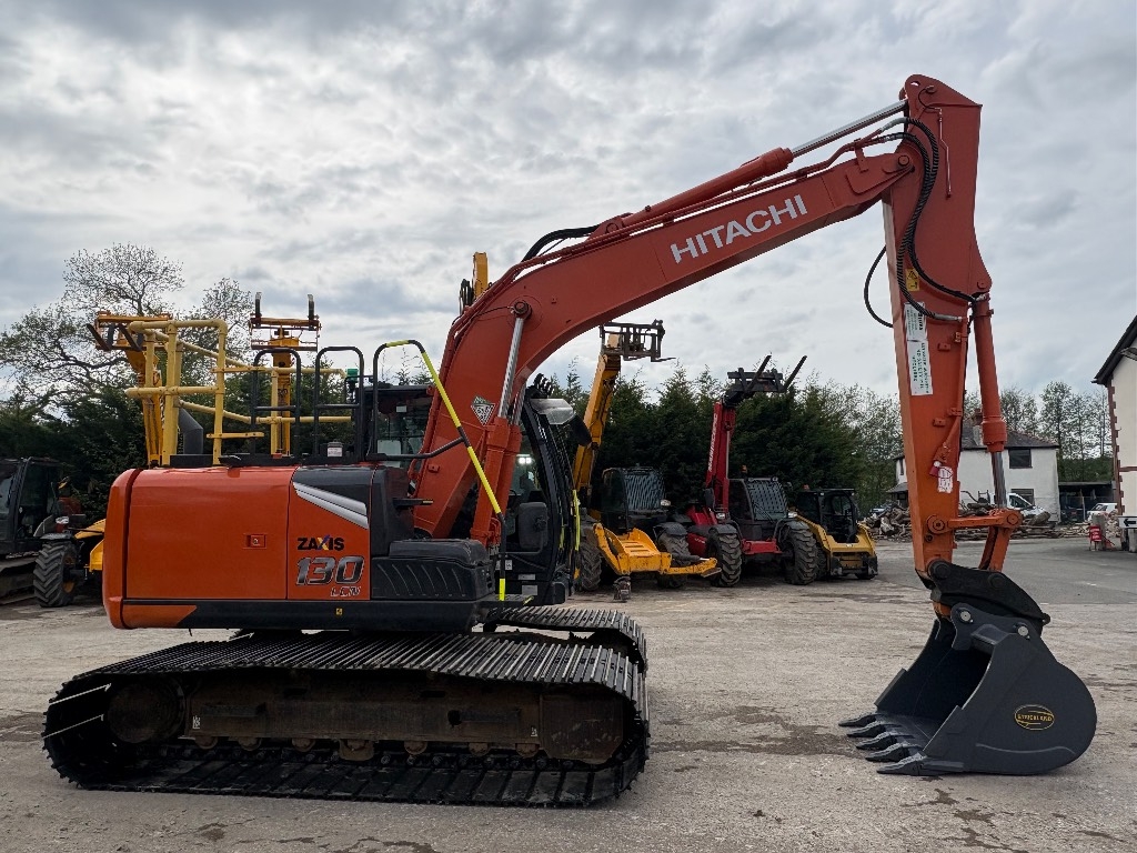 Hitachi ZX130LCN-7 Widespread