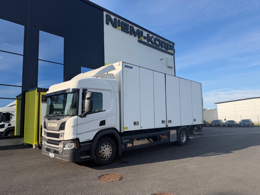 Scania P250