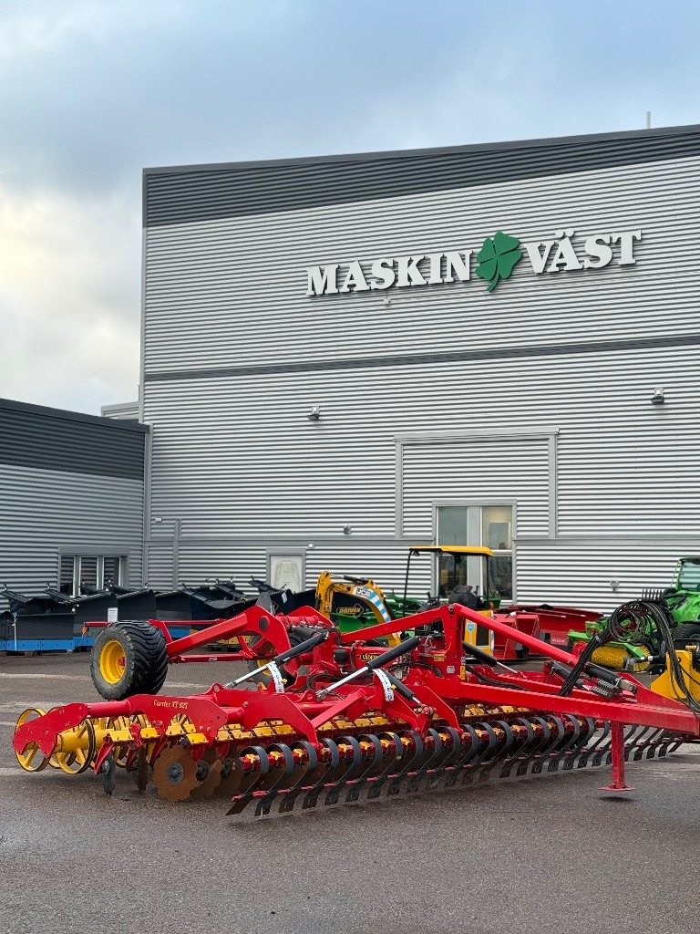 Väderstad Carrier XT 625