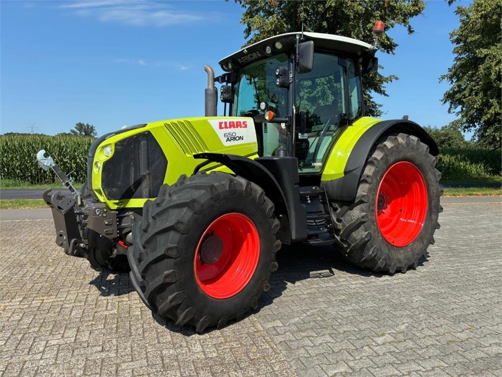 CLAAS Arion 650 Cebis
