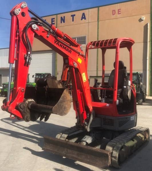 Yanmar Vio 25-4
