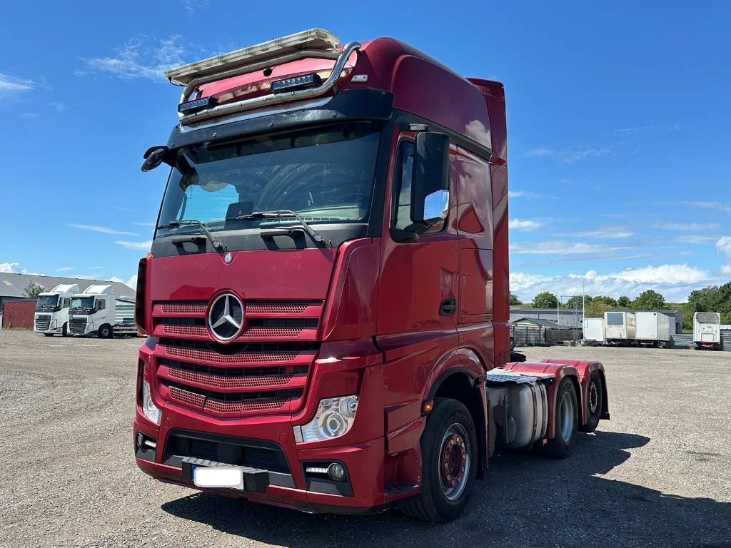 Mercedes-Benz Actros serie 2315