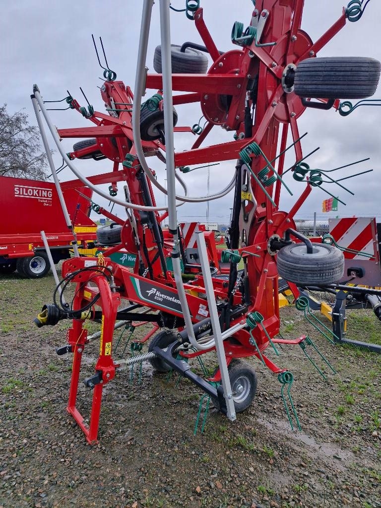 Kverneland 8590