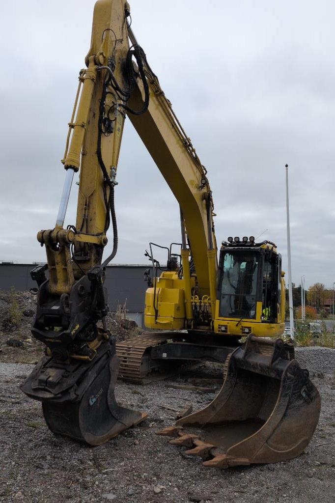 Pelle sur chenilles Komatsu PC228 USLC-11E0 Bandgrävare Uthyres — occasion 2023, 1 981 h