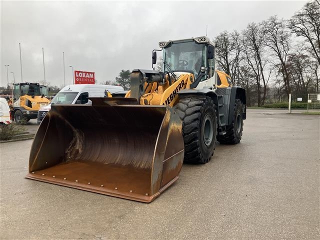 Liebherr L 566 XPower