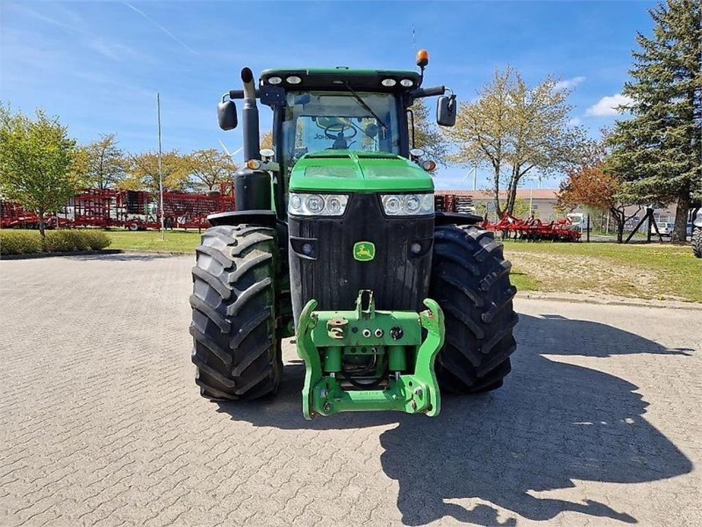 Tracteur agricole John Deere 8285R PowerShift — occasion 2013, 9 827 h