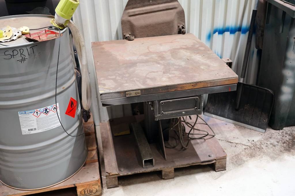SPARA 2000KR - Elektriskt lyftbord 750