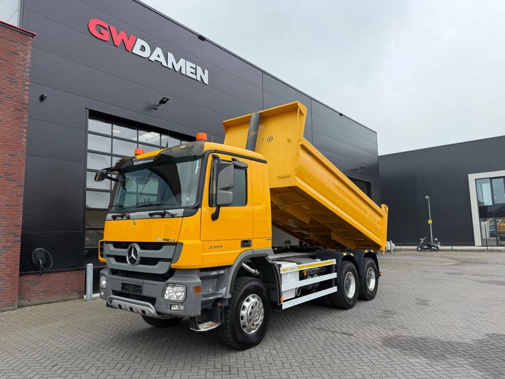 Mercedes-Benz Actros 3344 6x6 Kipper /Trekker Euro 5