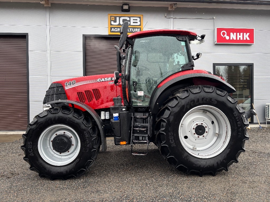 Case IH Puma 140