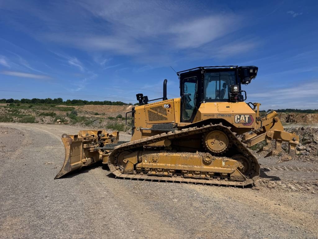Bulldozer Caterpillar D 5 LGP — occasion 2025, 571 h