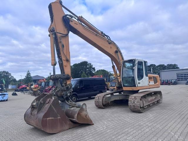 Pelle sur chenilles Liebherr R 926 LC — occasion 2010, 5 967 h