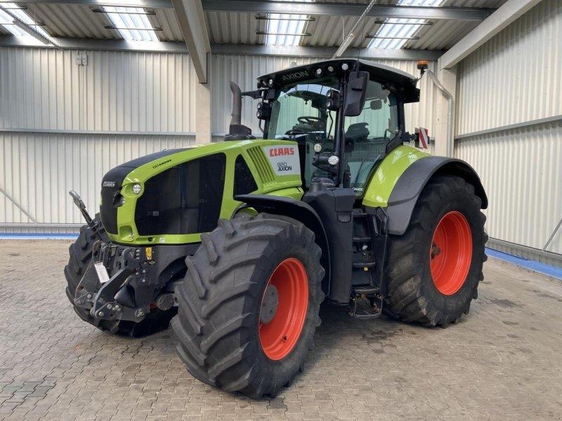 Axion 920