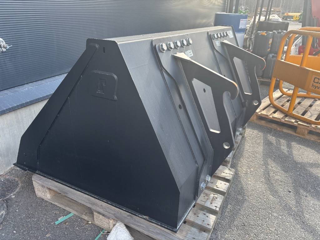 Quicke 200 GL+