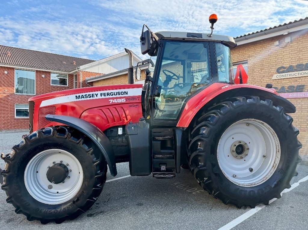 Tracteur agricole Massey Ferguson 7495 Dyna VT — occasion 2006, 6 300 h