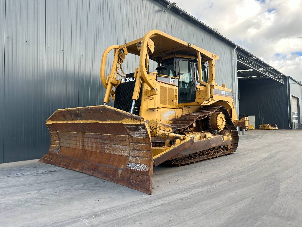 Bulldozer Caterpillar D7R II — occasion 2005, 15 360 h
