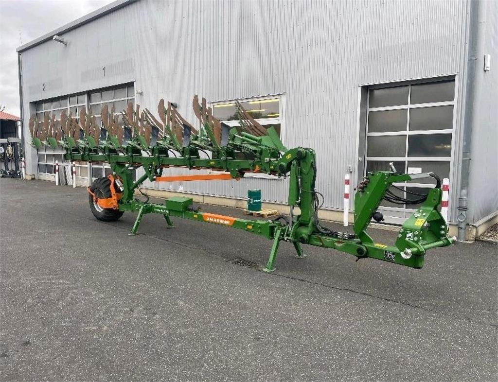 Amazone TYROK 400 V-8