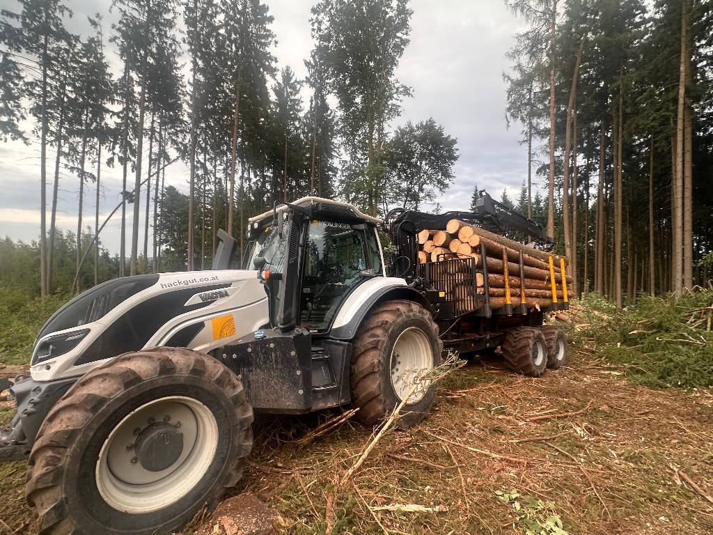 Tracteur agricole Valtra T 214 D — occasion 2019, 6 900 h