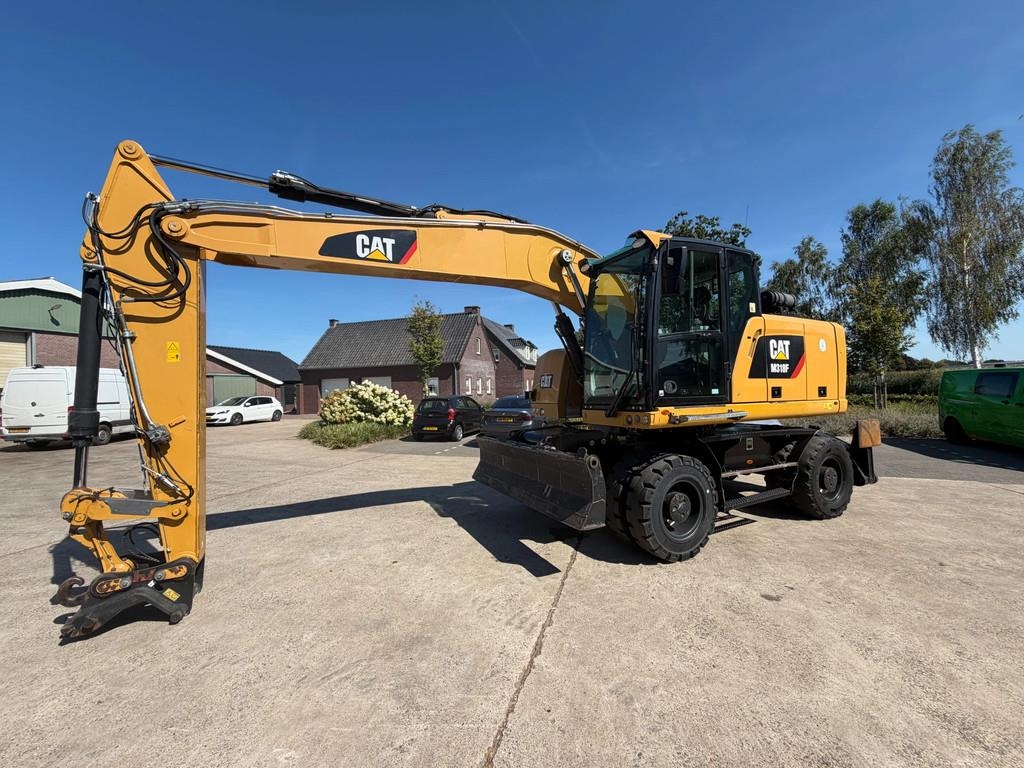 CAT M318 M318