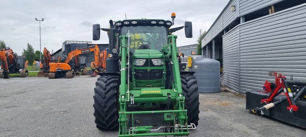John Deere 6R 150