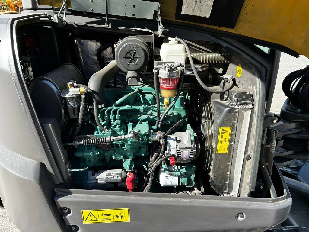 Volvo ECR 50 D/ Myyty / Såld kuva 14