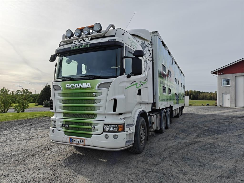 Scania R560 LA 6x4 MNB V8