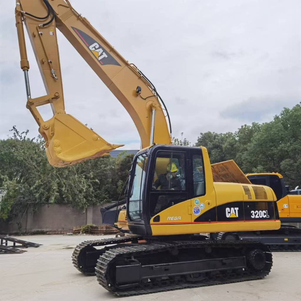 CAT 320 C L