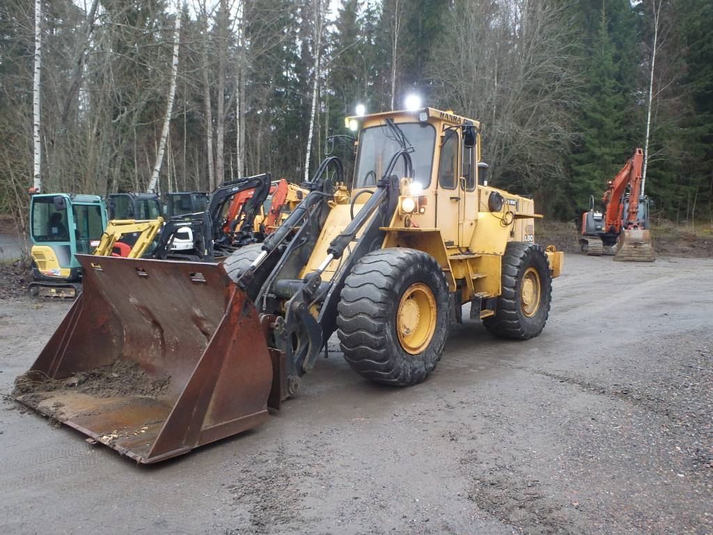 Volvo BM L 90