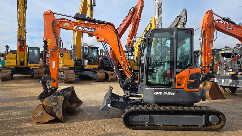 Develon DX 55 R
