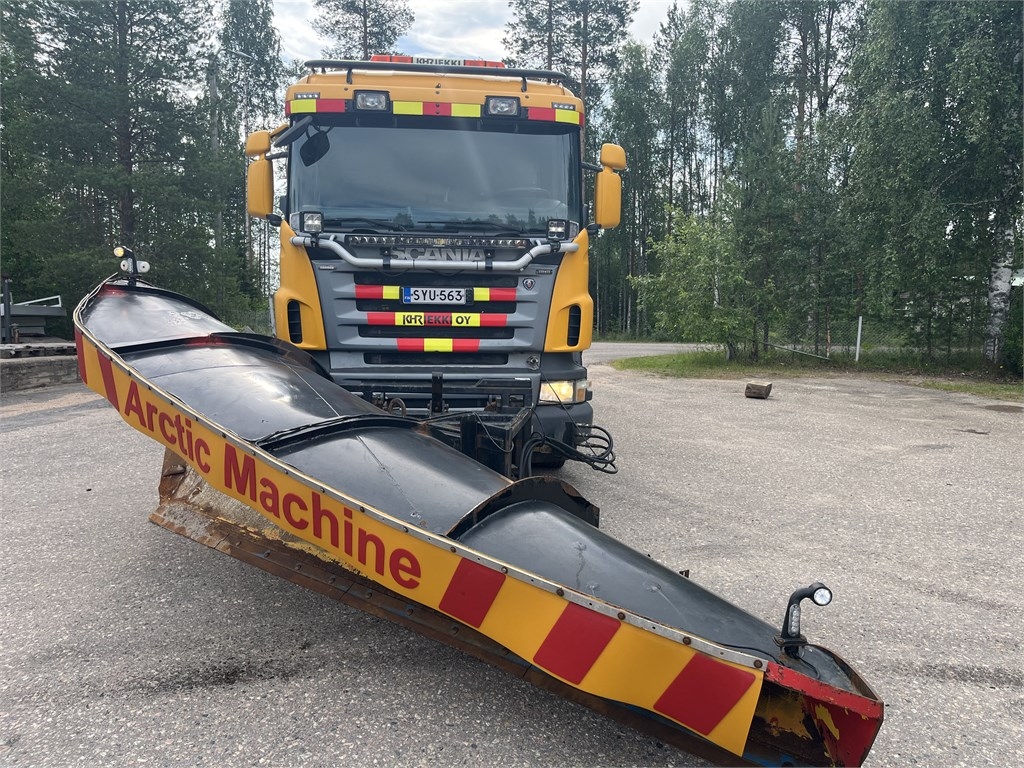 Scania R500 Tienhoitoauto