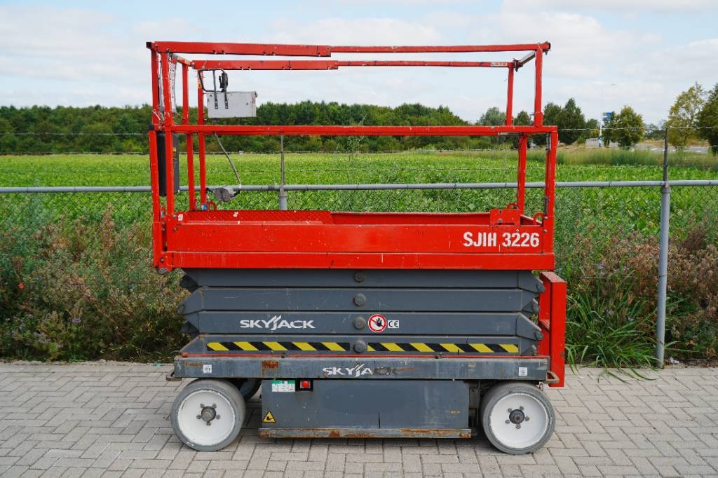 SkyJack SJ III 3226 | 2015