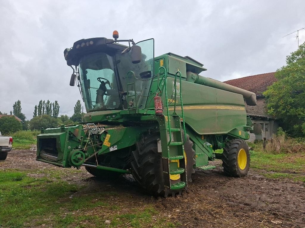 John Deere T550i
