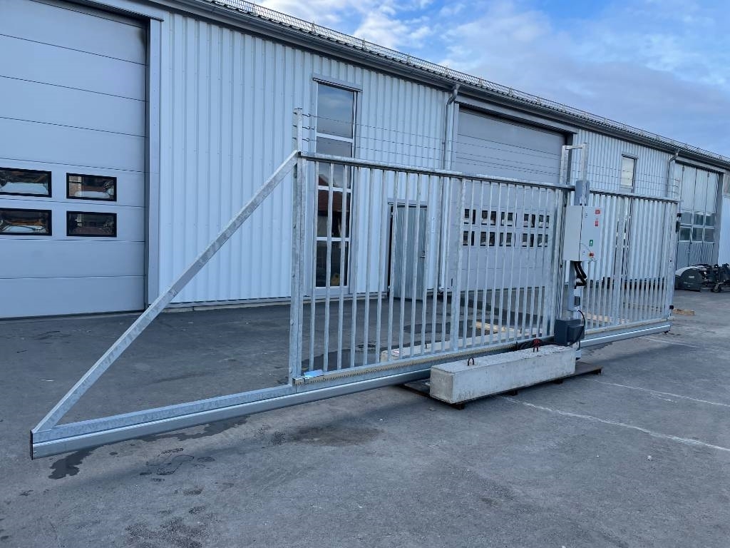 Motorgrind Mobil elektrisk skjutgrind Svalan 6 met