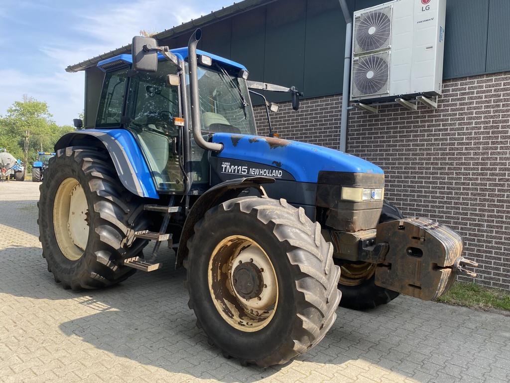 New Holland TM115