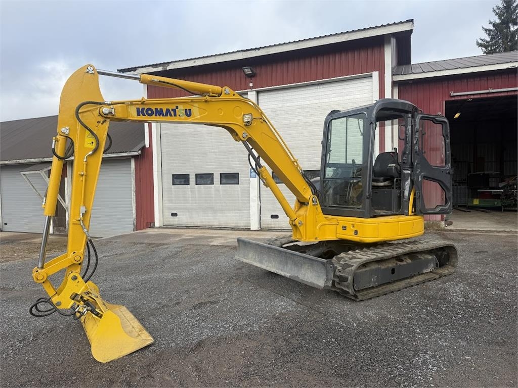Komatsu PC55MR