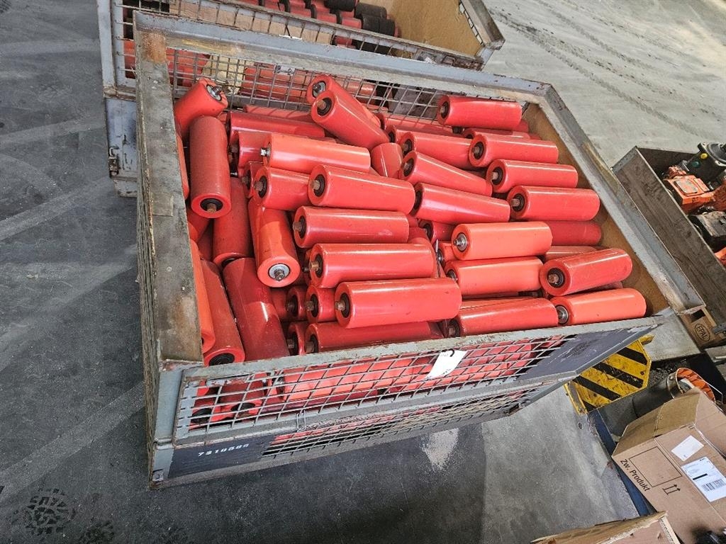 Vis à grain Metso Conveyor rollers/Förderelemente — occasion