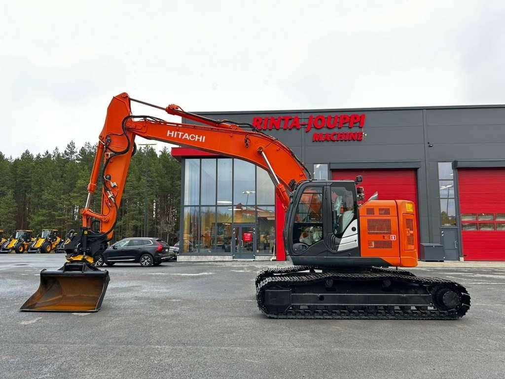 Hitachi ZX 225 US LC-5 /MYYTY , SOLD