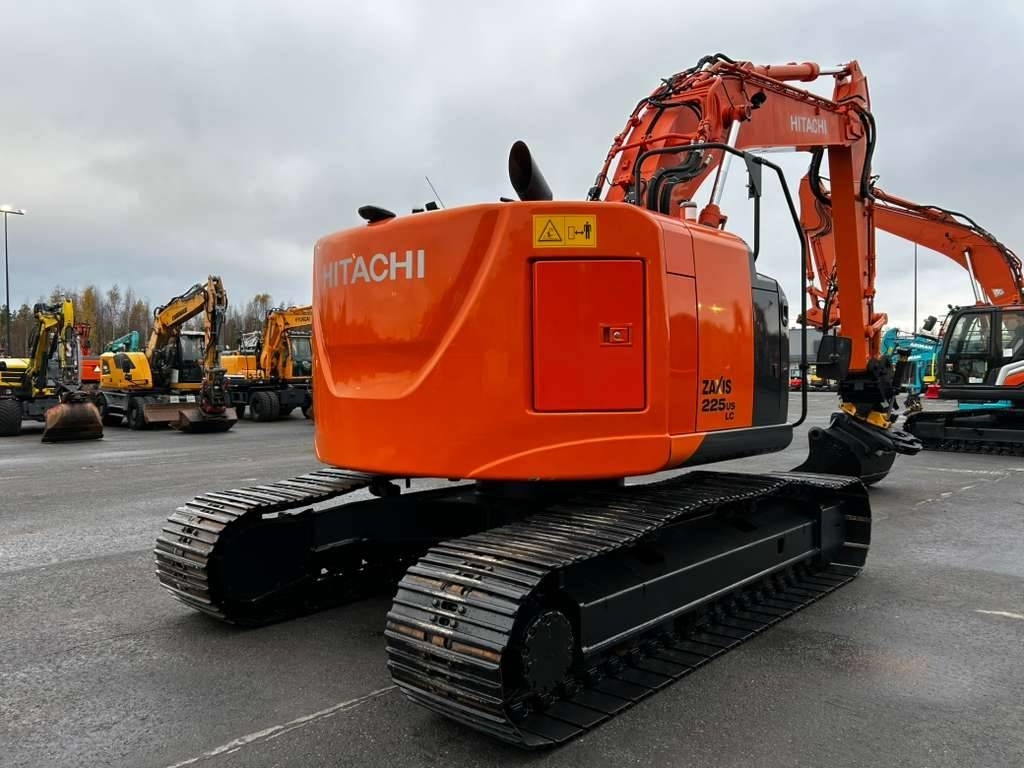 Hitachi ZX 225 US LC-5 /MYYTY , SOLD kuva 6