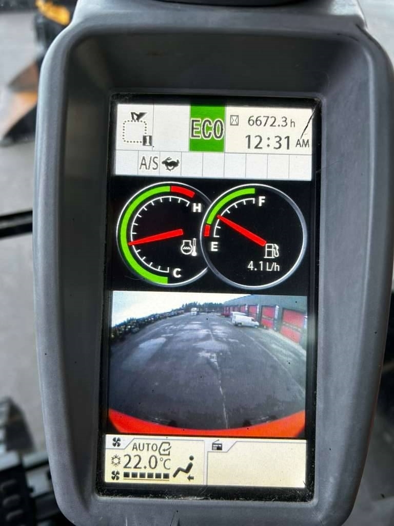 Hitachi ZX 225 US LC-5 /MYYTY , SOLD kuva 23