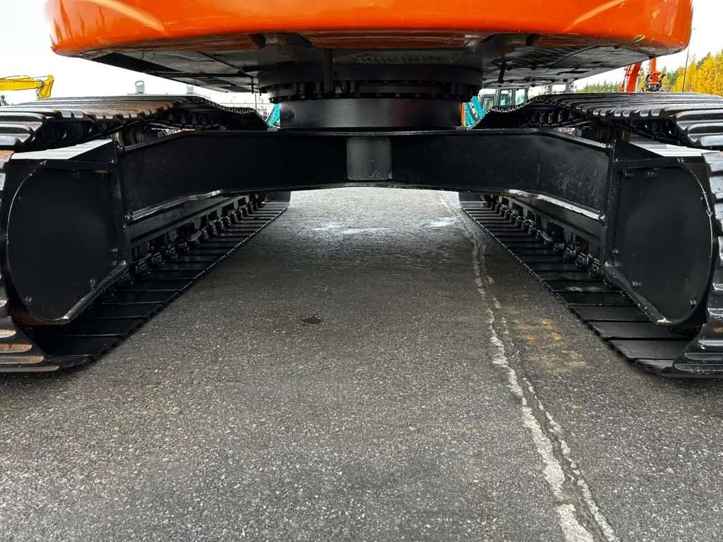 Hitachi ZX 225 US LC-5 /MYYTY , SOLD kuva 10