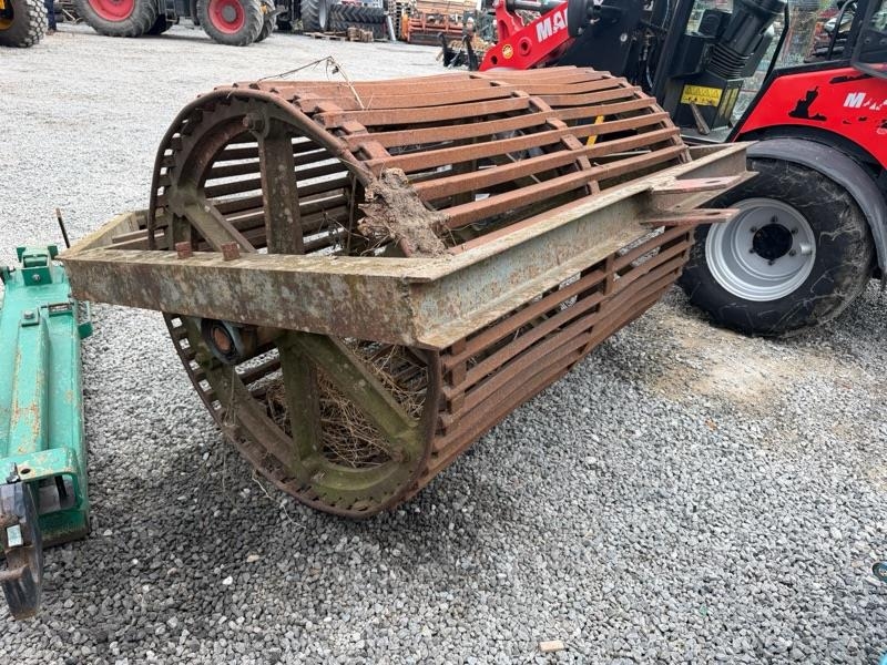 Rouleau compacteur Fortschritt Acker Gitterwalze — occasion