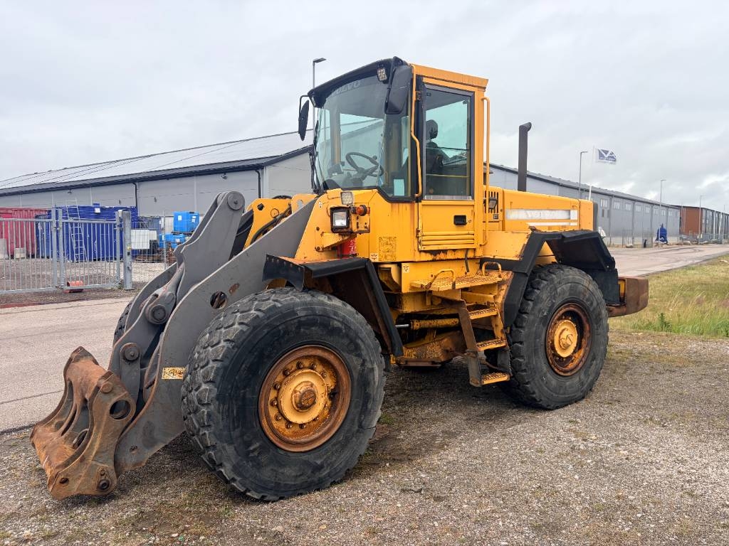 Volvo L 90 C